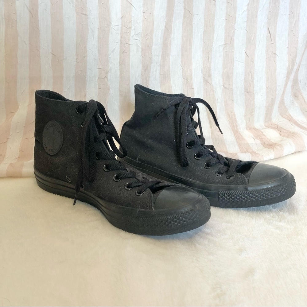 Black Converse